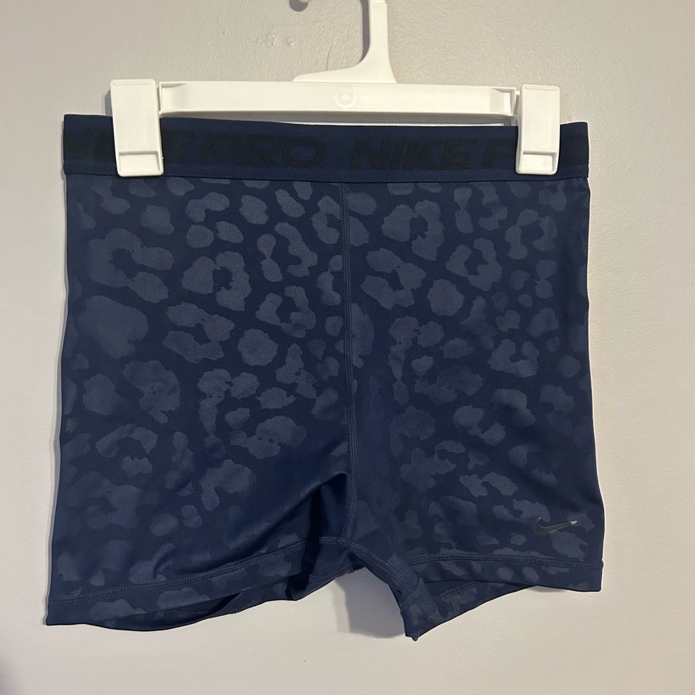 leopard print nike pros
